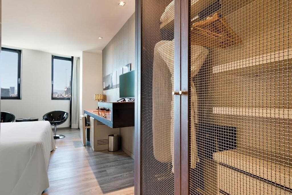 Вид Hotel Barcelona Condal Mar, Managed by Melia 4*