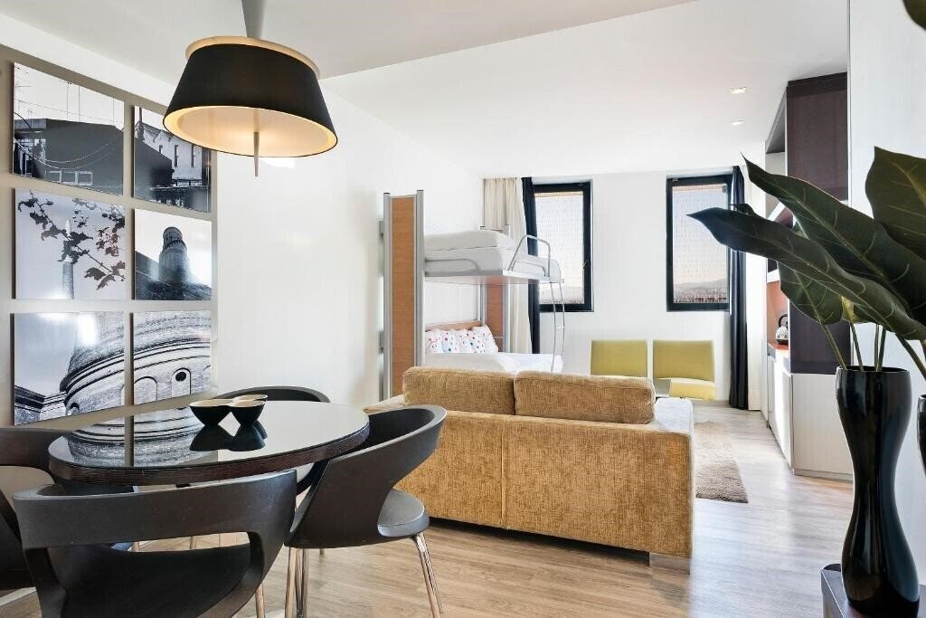 Панорама Hotel Barcelona Condal Mar, Managed by Melia 4*