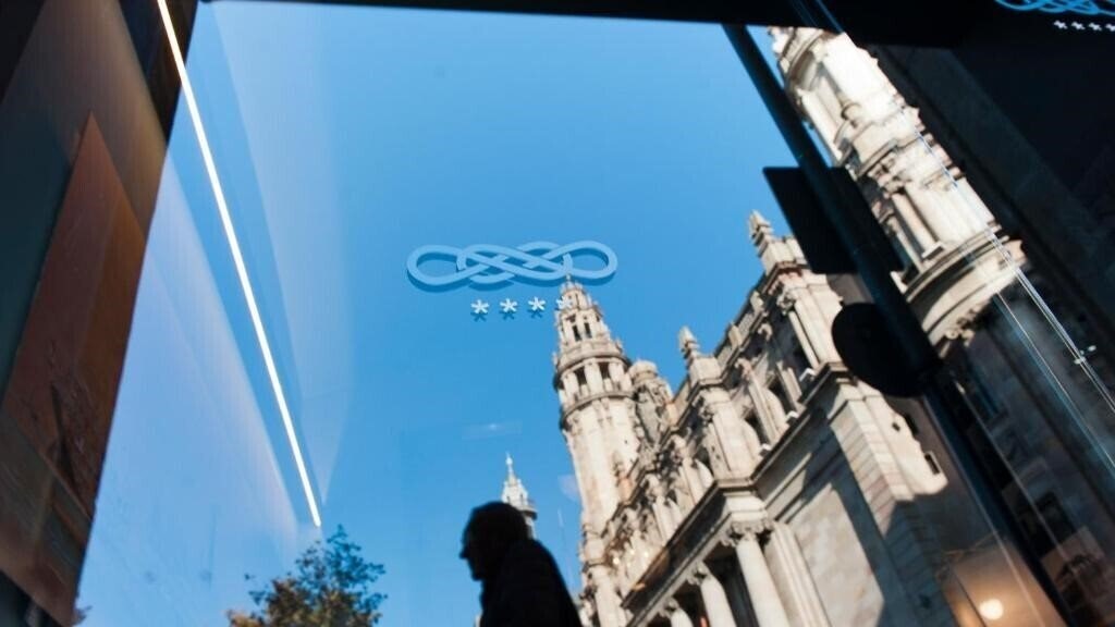 Вид Duquesa Suites Barcelona 4*