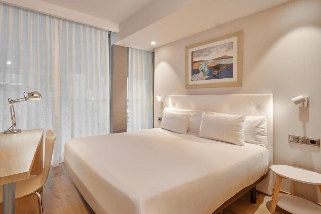 Фото Barcelona Century 3*