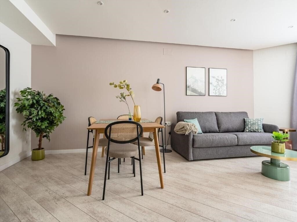 Вид Limehome Barcelona Rector Triado 4*