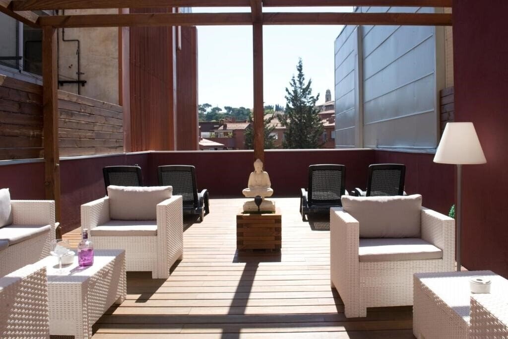 Вид Home To Home Barcelona 4*