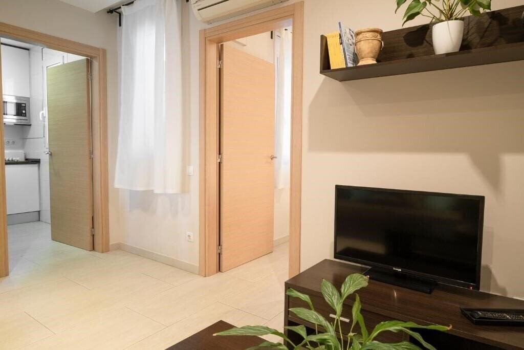 Вид Aparteasy - Family Ciutadella Park 3*