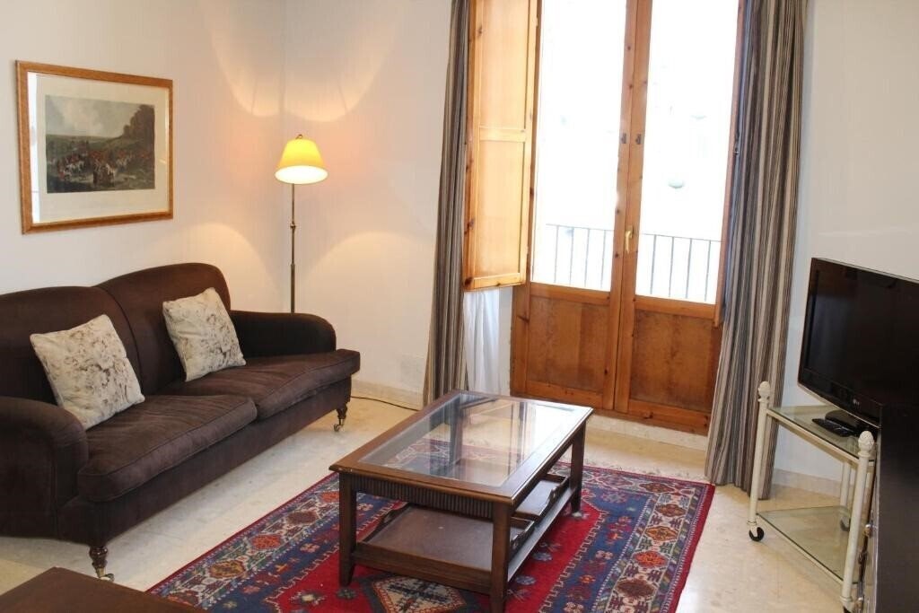 Зображення Apartaments St. Jordi Comtal 3*