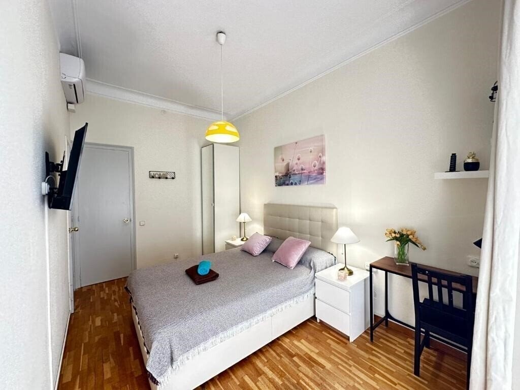 Панорама Aribau 1*