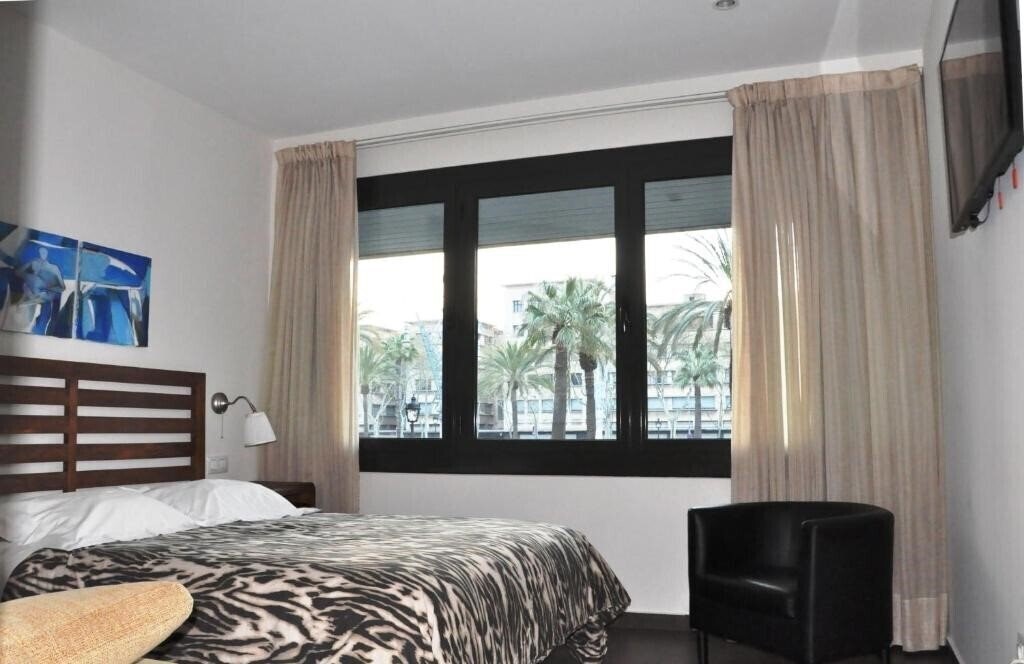 Вид La Ciudadela 1*