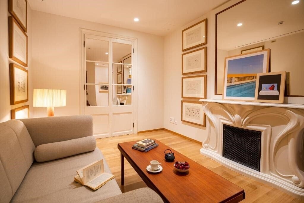 Панорама Margot House 3*