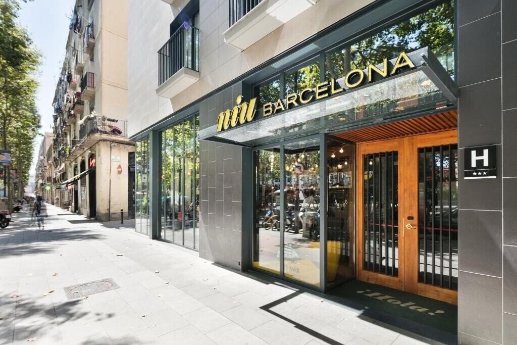Вид Niu Barcelona 3*