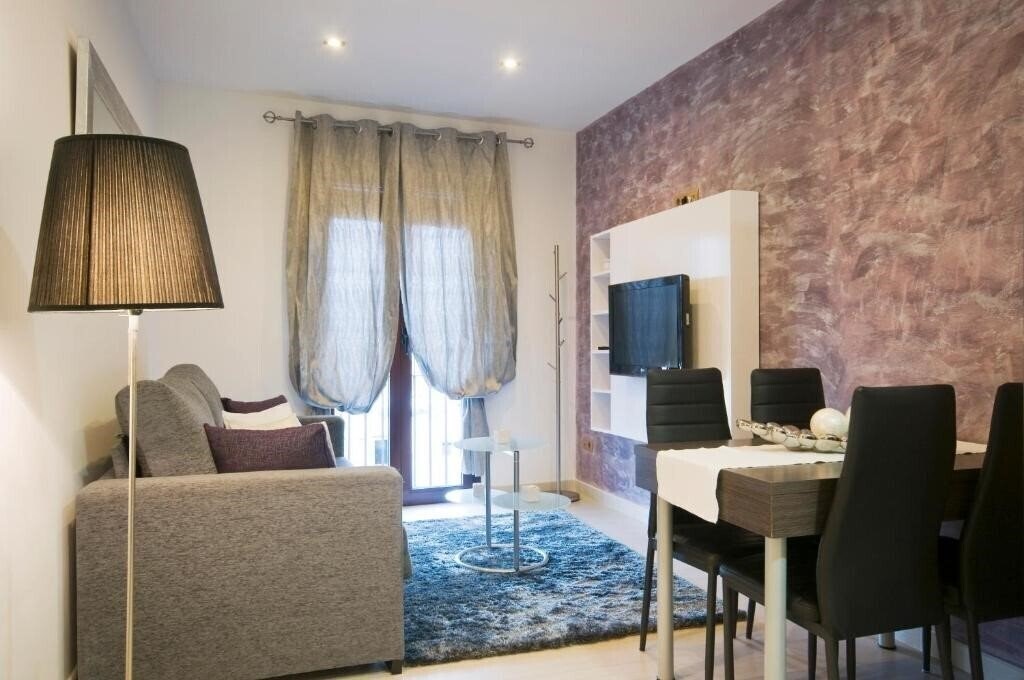 Картинка Apartments Ramblas 108 3*
