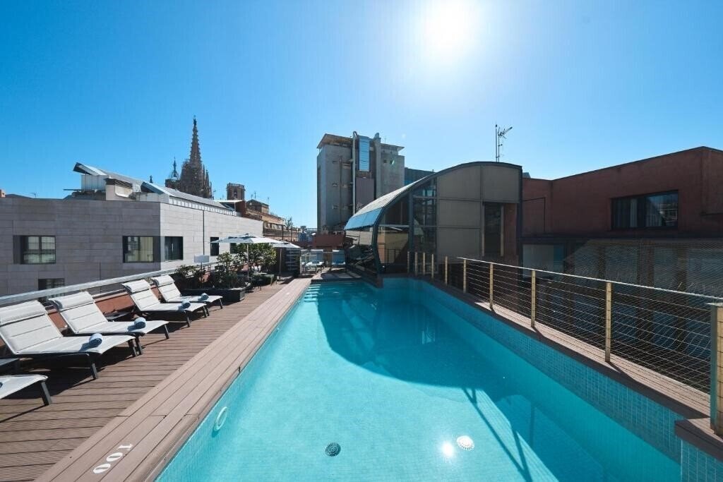 Территория Catedral Gotica 3*