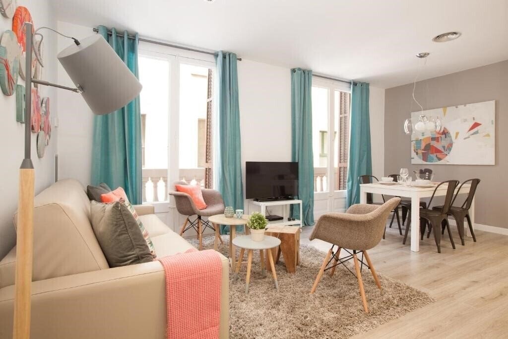 Территория Click & Flat Seneca Suites 3*