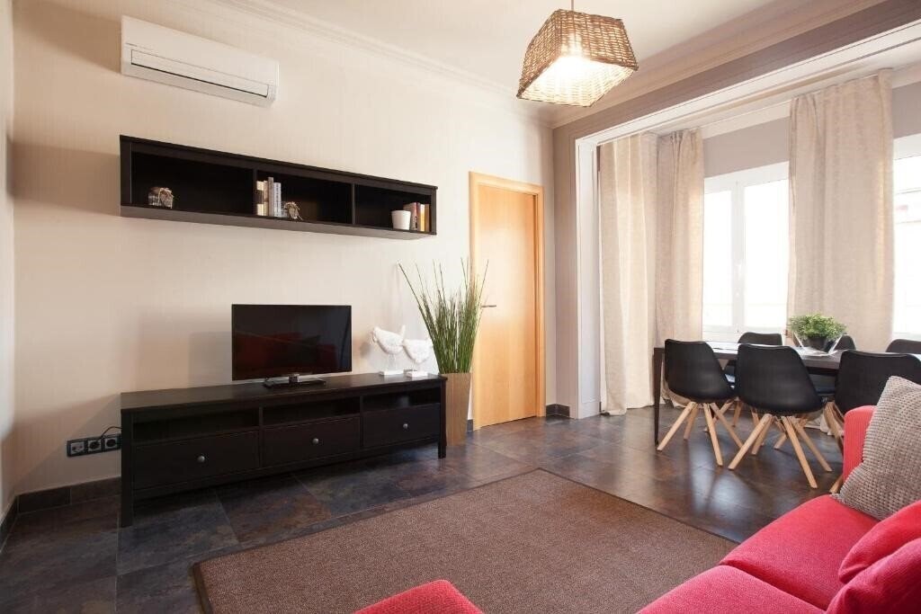 Фотография Easy Sleep Eixample 3*