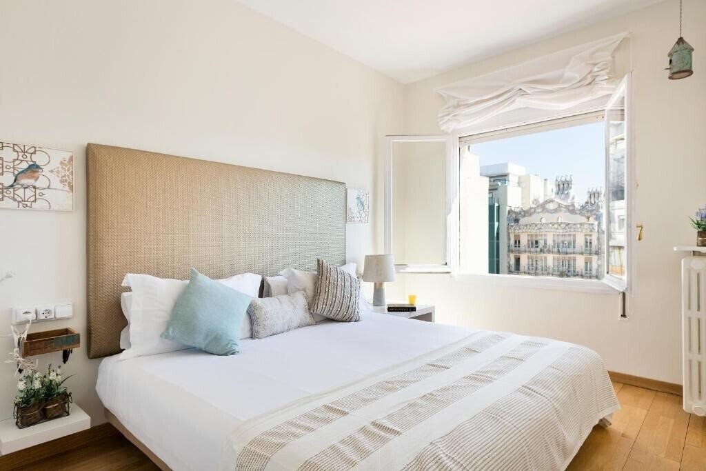 Изображение Stay U-Nique Apartments Rambla Catalunya 3*