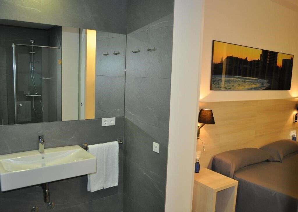 Апартаменты The 8 Boutique B&B 3*