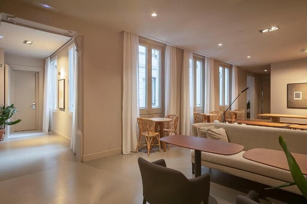 Изображение Uma Suites Pau Claris 3*