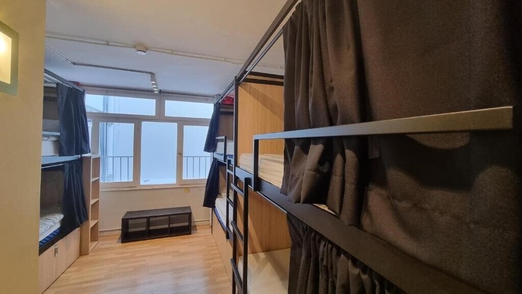 Изображение Onefam Les Corts 1*