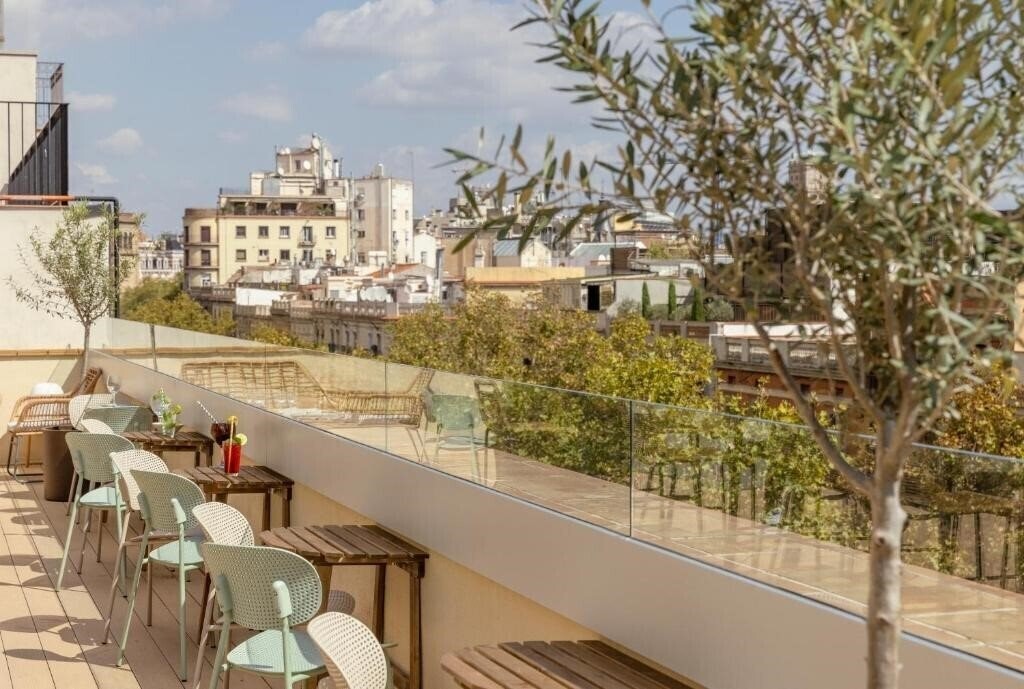 Фотография Libere Barcelona Sant Antoni 3*