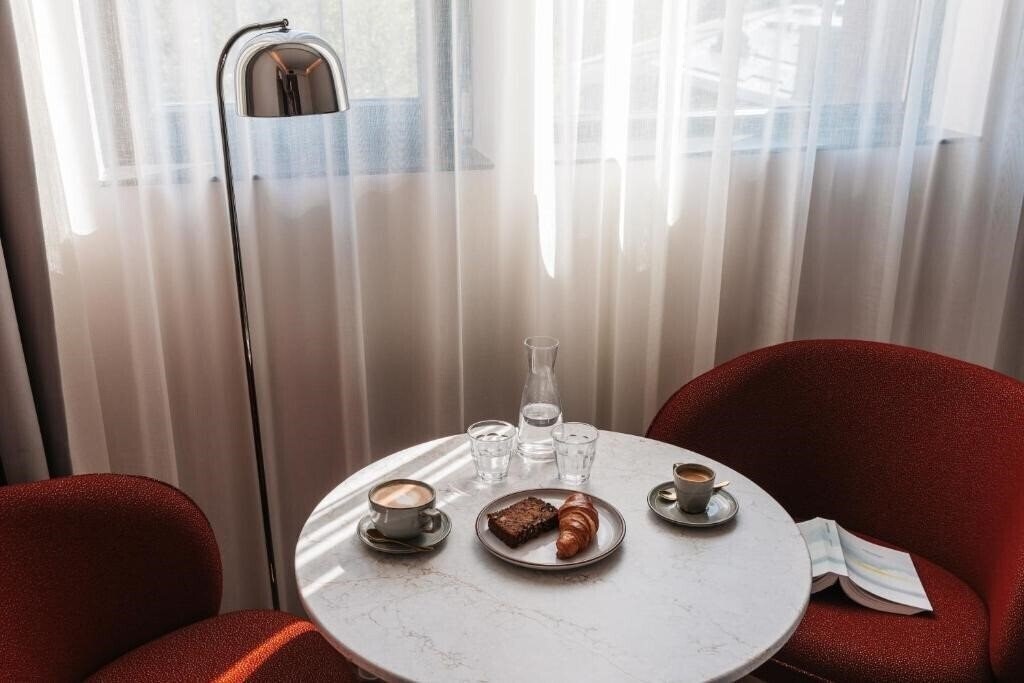 Панорама The Social Hub Barcelona Poblenou 3*