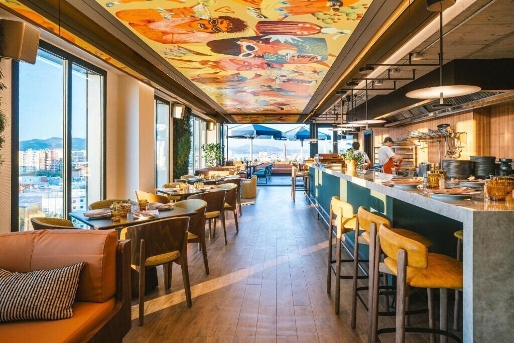 Фото The Social Hub Barcelona Poblenou 3*