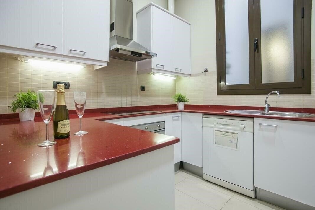 Апартаменти Tendency Apartments 6 3*