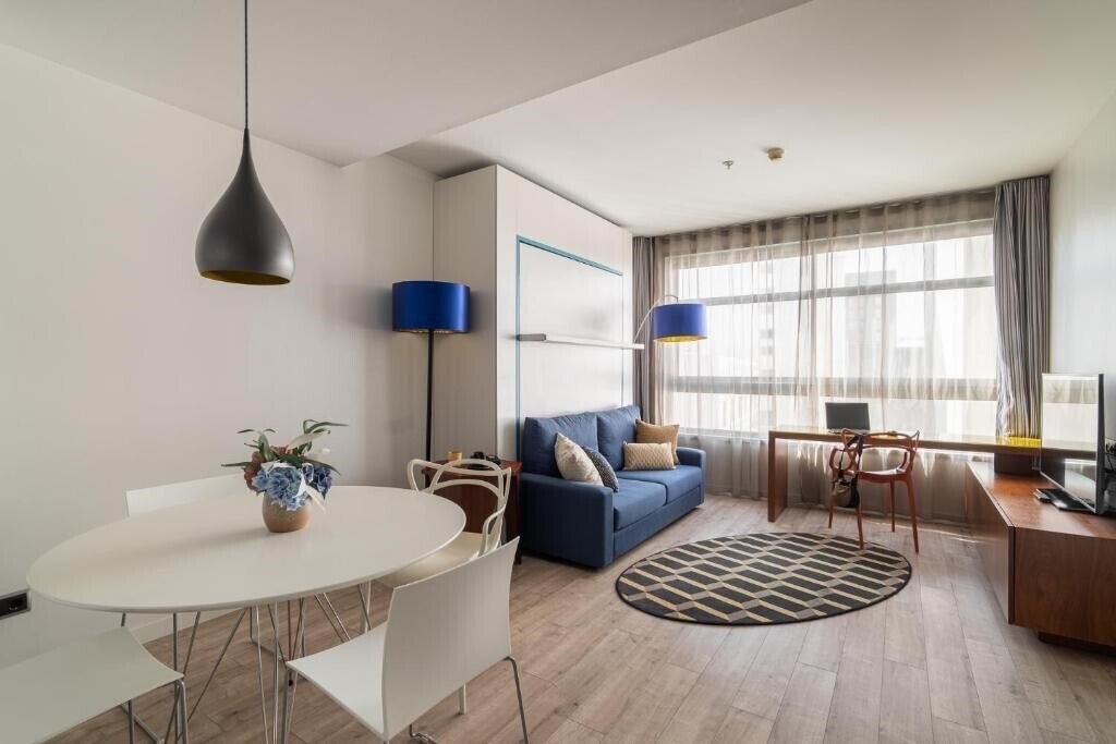 Картинка Naitly Poblenou 4*