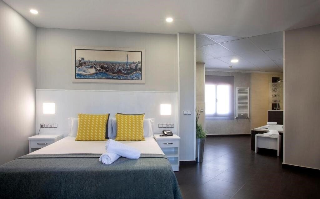 Фотография Sans 2*