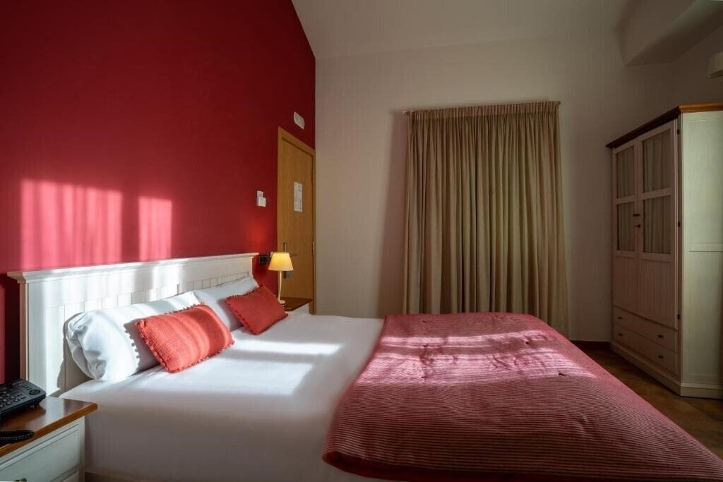 Апартаменты Hotel & SPA Golden Barcelona Vallromanes (ex. Hotel Can Galvany) 4*