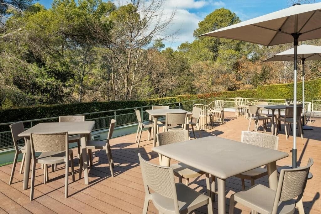 Вид B&B Hotel Barcelona Sant Cugat (ex. The Site By Bluebay Sant Cugat) 3*
