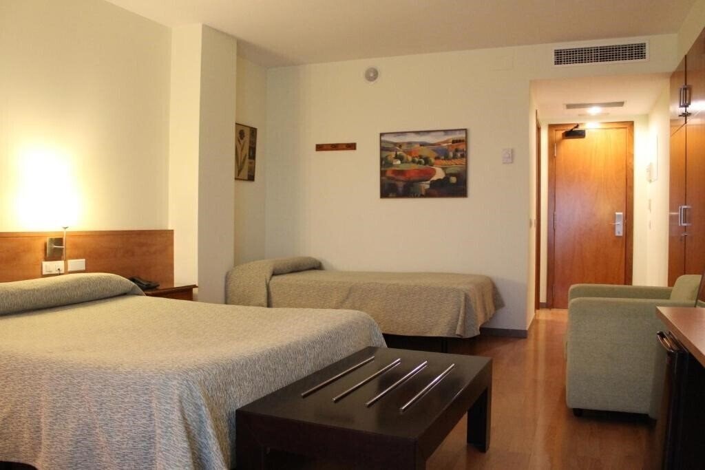 Территория Flora Parc 3*