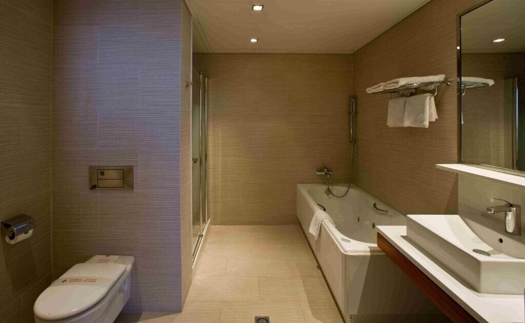 Панорама Lleo 3*