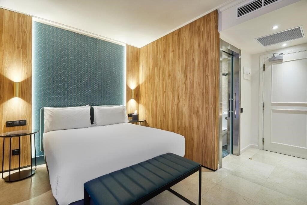 Апартаменты Exe Mitre (ex. Hotel Eurostars Mitre) 3*