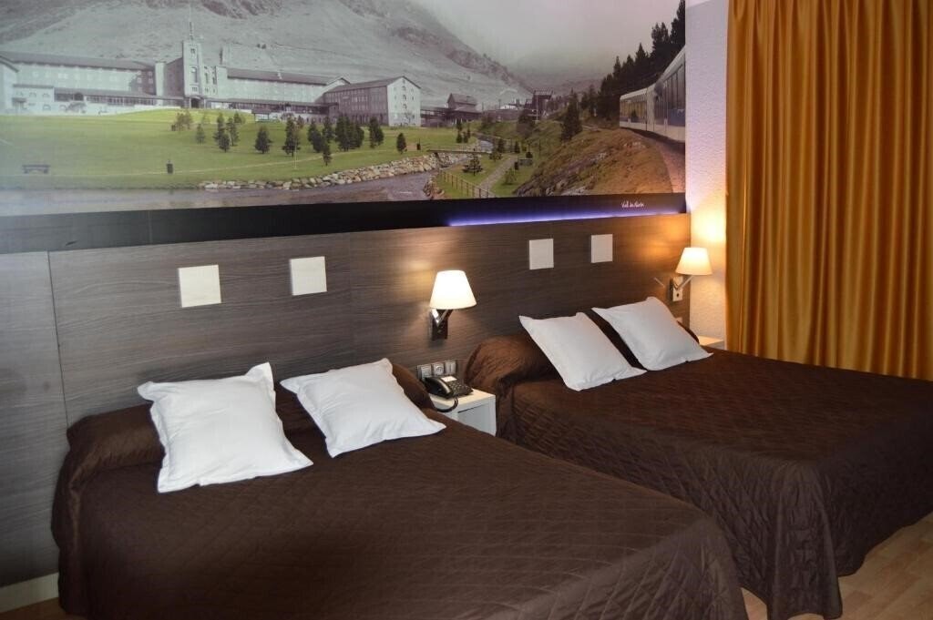 Вид Hotel Ciutadella 4*