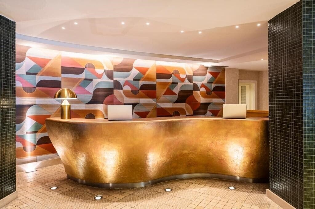 Апартаменты Hesperia Presidente 4*