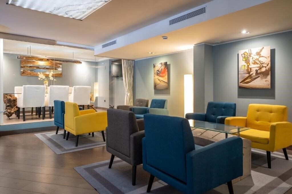 Апартаменты Hotel Concordia (ex. Silken Concordia) 4*