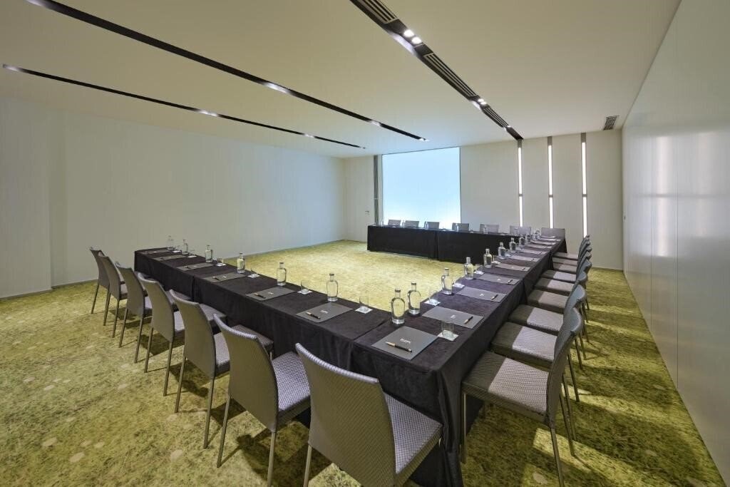 Вид Eurostars Angli 4*