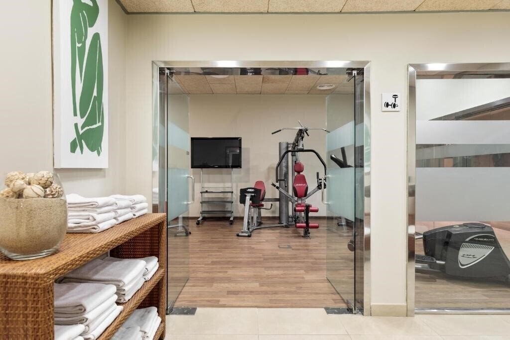 Панорама Hotel 4 Barcelona 4*