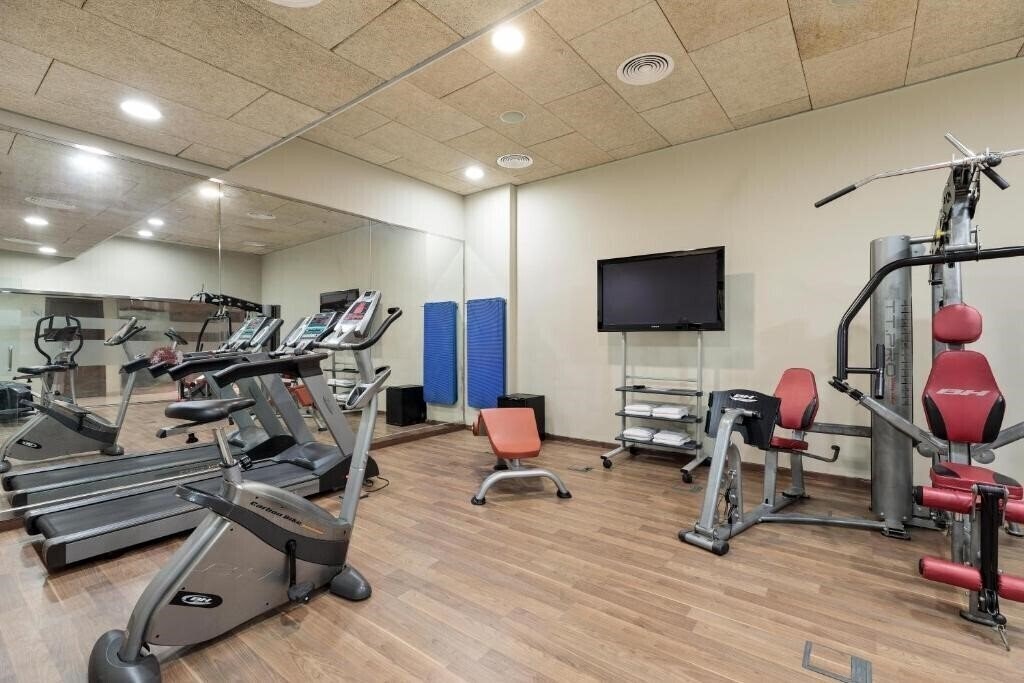 Вид Hotel 4 Barcelona 4*