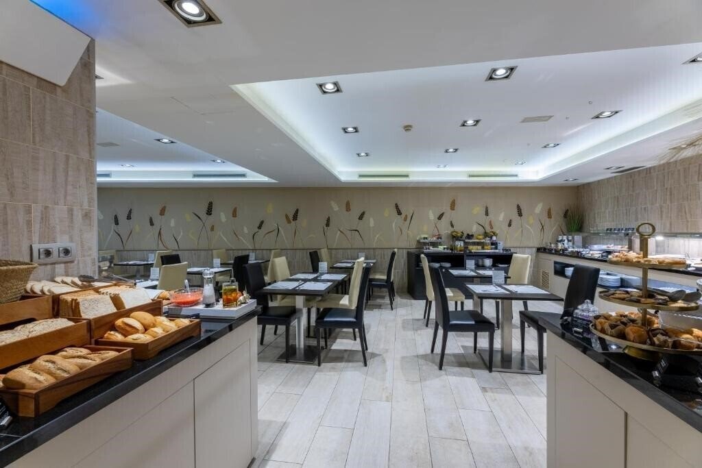 Фотографія Santa Marta 2*