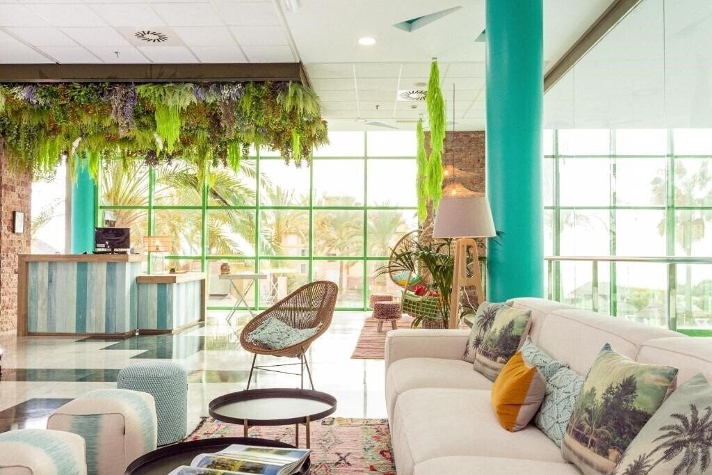 Картинка Holiday World Riwo Hotel (ex. Holiday Palace) 4*