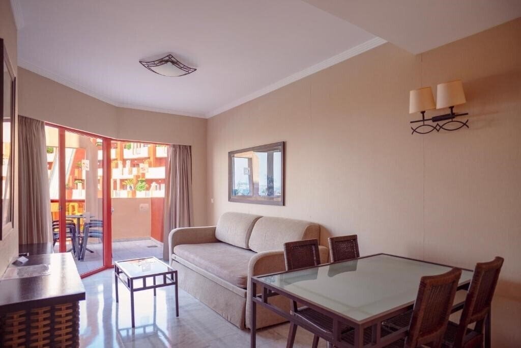 Территория Holiday Premium Resort (ex. Holiday Village/Holiday World Village) 4*