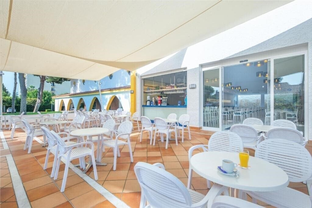 Територія Splashworld Globales Playa Estepona 4*
