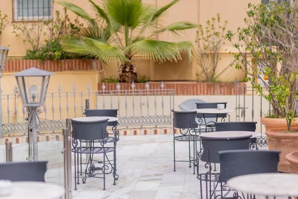 Территория Hotel Soho Los Naranjos 3*