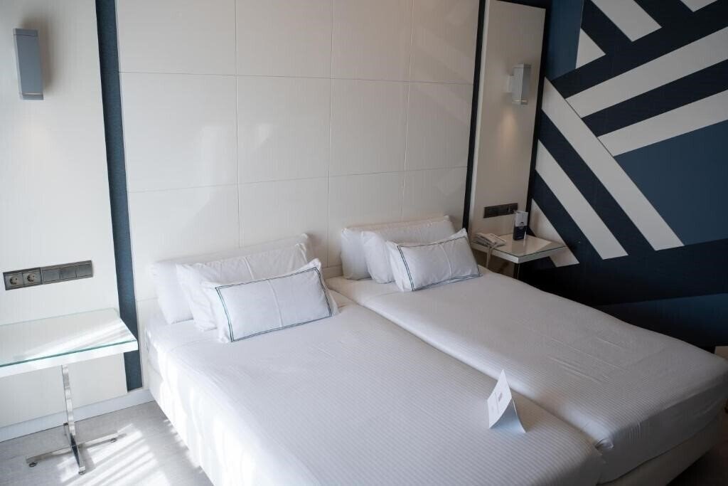 Территория Malaga Nostrum 3*