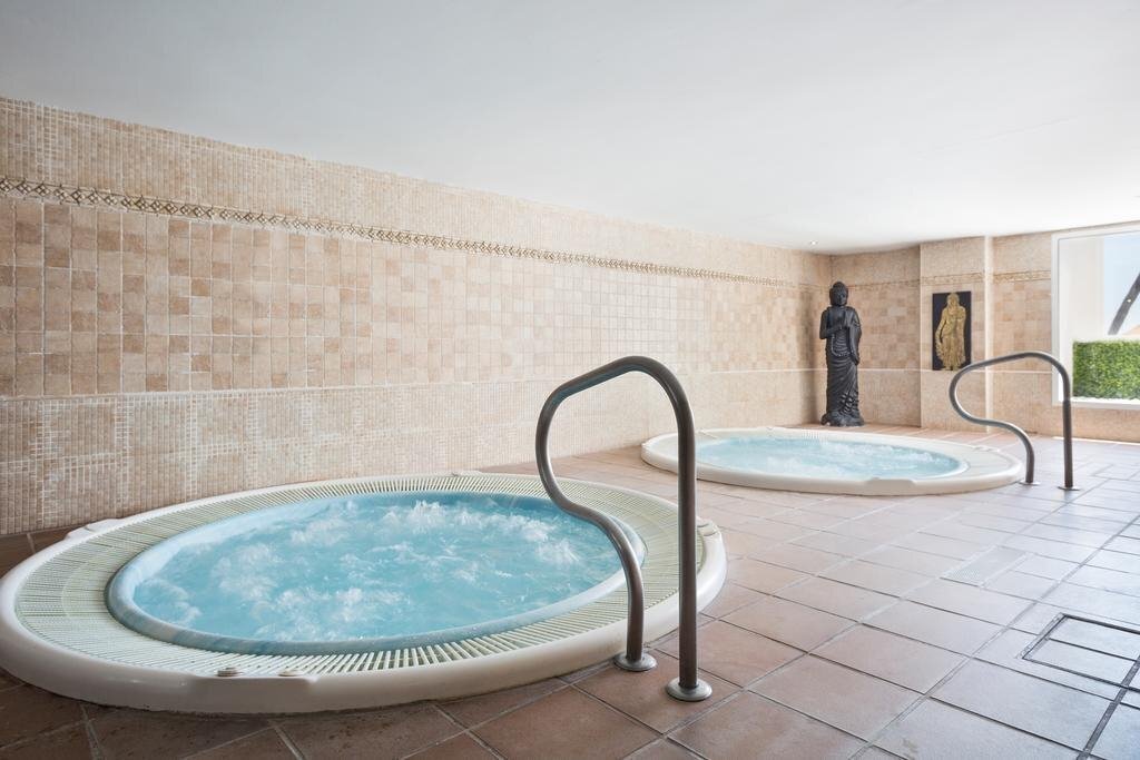 Территория Best Benalmadena 4*