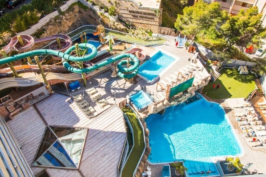 Территория Magic Aqua Rock Gardens 4*