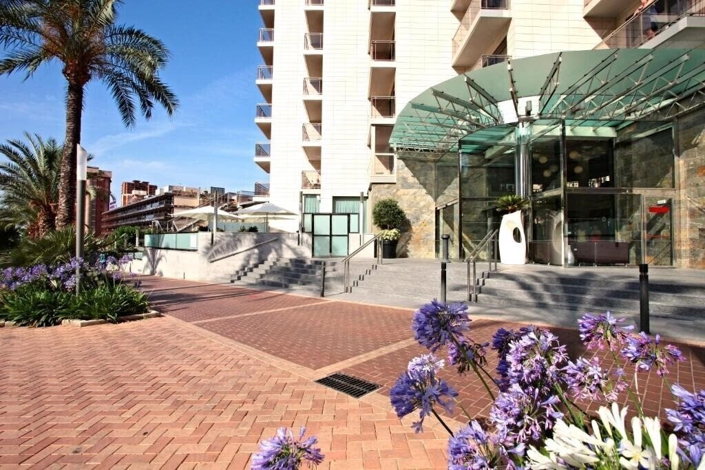 Апартаменти Sandos Monaco 4*