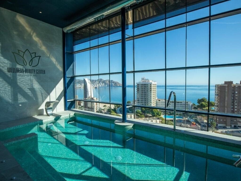 Фото Gran Hotel Bali 4*