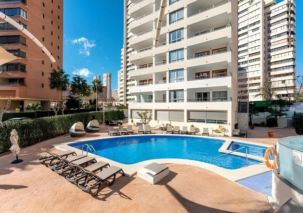 Отель Flamingo Beach Resort Benidorm 4*