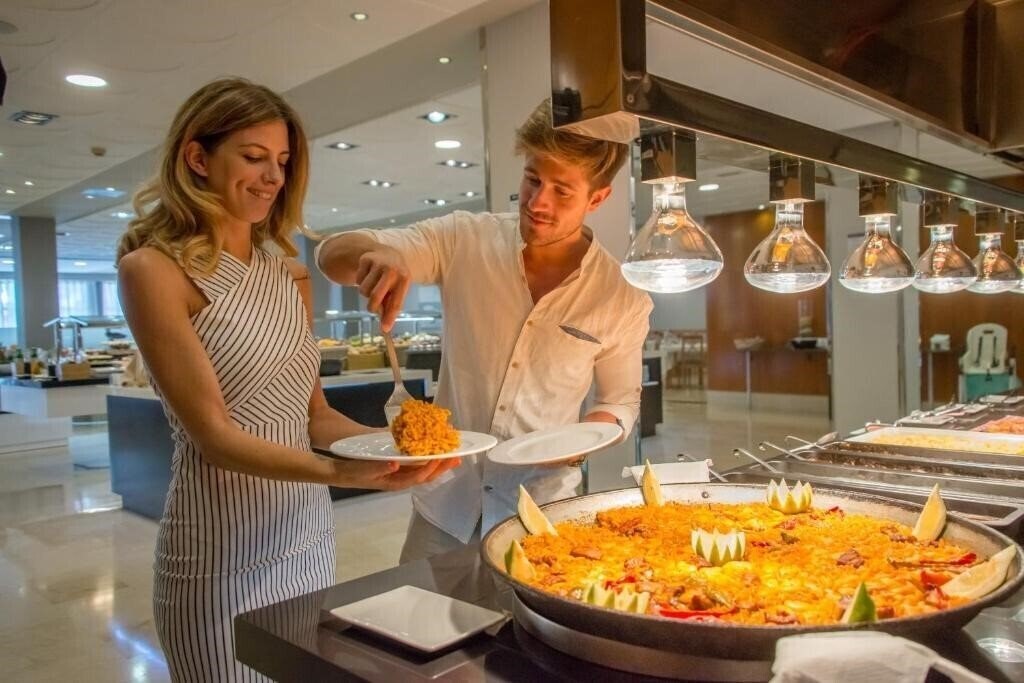 Апартаменты Princesa Hotel 4*