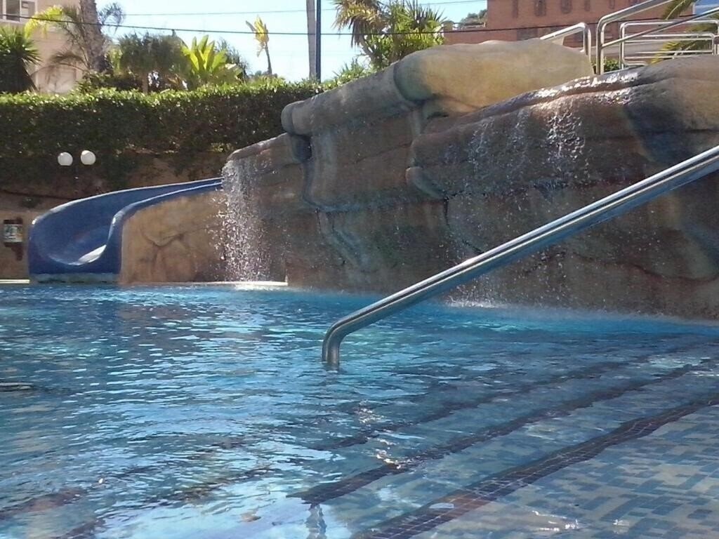 Апартаменти Medsur Alone 3*